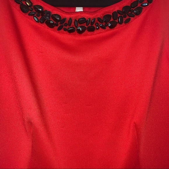 Bisou Bisou Peplum Top - Picture 3 of 9